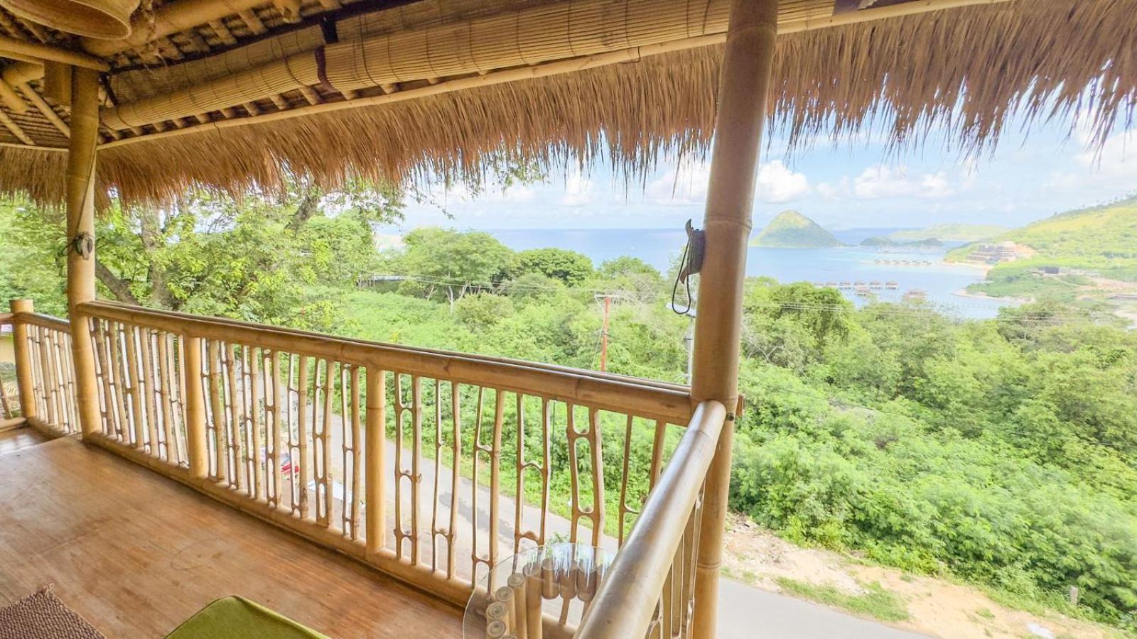 Elang Hillside Bamboo Villas Labuan Bajo Exterior photo